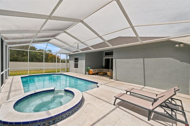 29432 FOREST GLEN DRIVE, Wesley Chapel, FL 33543