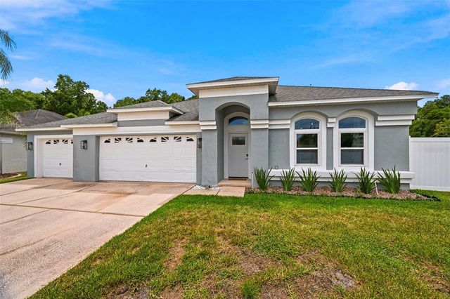 29432 FOREST GLEN DRIVE, Wesley Chapel, FL 33543