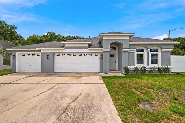 29432 FOREST GLEN DRIVE, Wesley Chapel, FL 33543