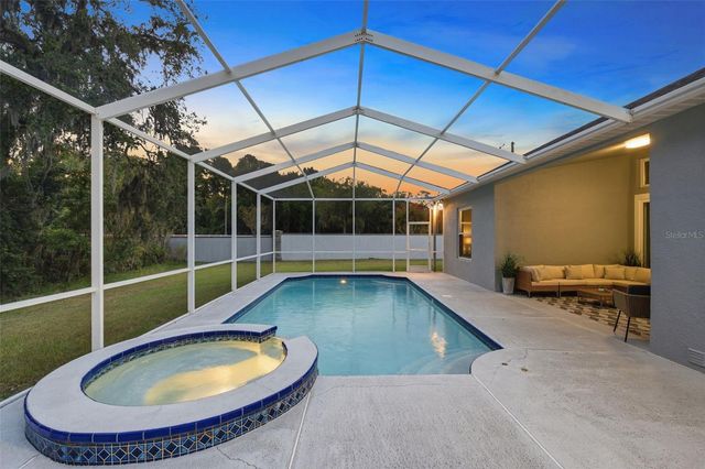 29432 FOREST GLEN DRIVE, Wesley Chapel, FL 33543