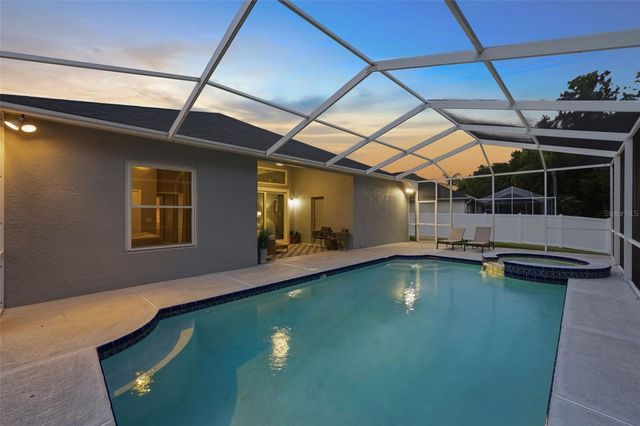 29432 FOREST GLEN DRIVE, Wesley Chapel, FL 33543