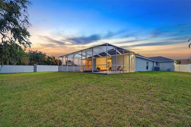 29432 FOREST GLEN DRIVE, Wesley Chapel, FL 33543