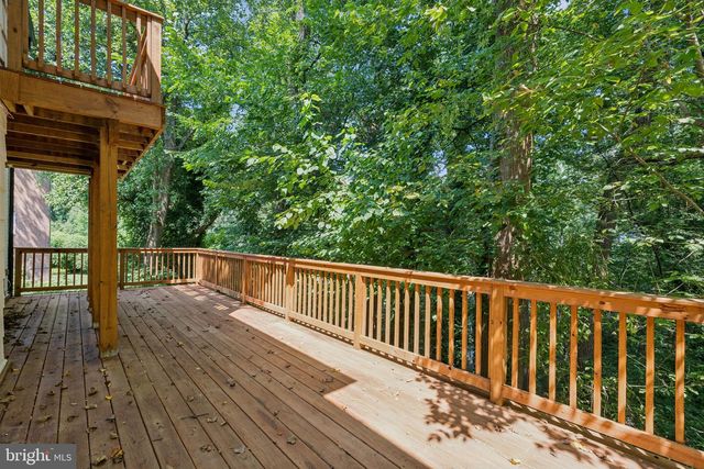 2827 ELLICOTT ST NW, Washington, DC 20008