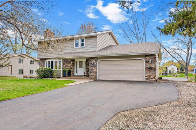 5815 Evergreen Lane, Shoreview, MN 55126