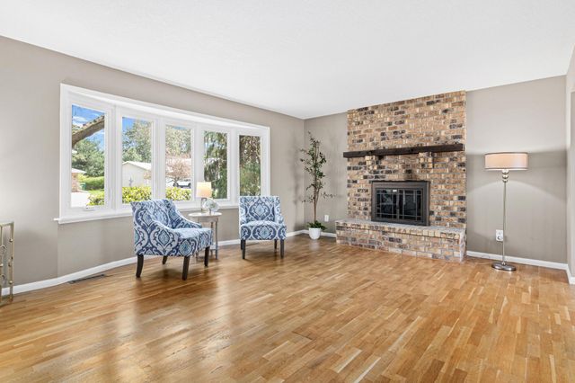 5815 Evergreen Lane, Shoreview, MN 55126