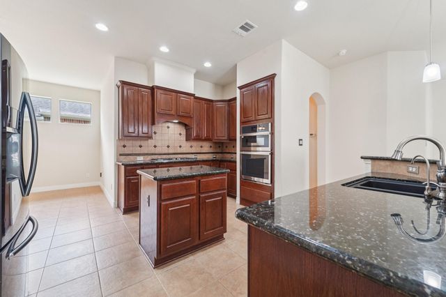 25500 Vinechase Drive, Porter, TX 77365