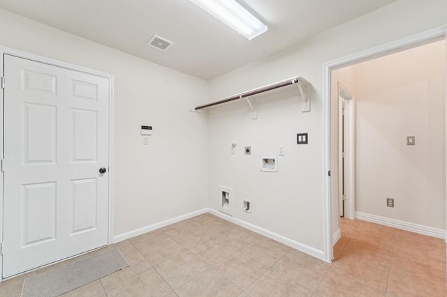 25500 Vinechase Drive, Porter, TX 77365