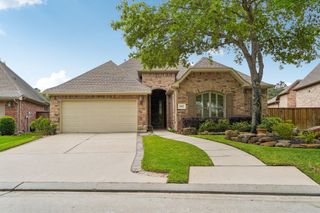 25500 Vinechase Drive, Porter, TX 77365
