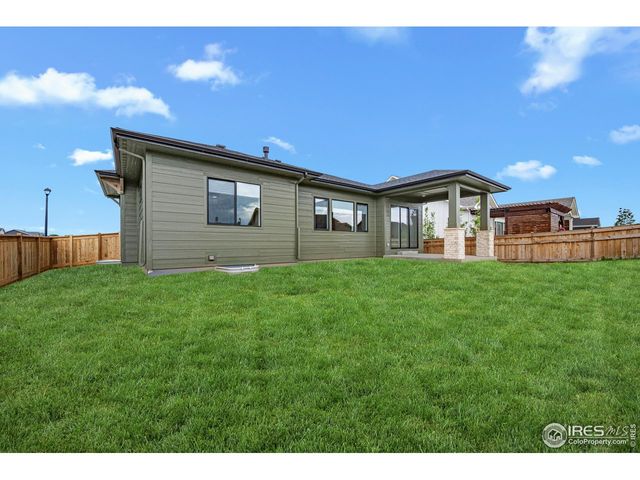 742 Canoe Birch Dr, Windsor, CO 80550