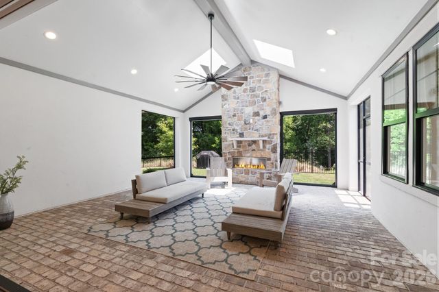 14109 Pinoli Pine Circle, Huntersville, NC 28078