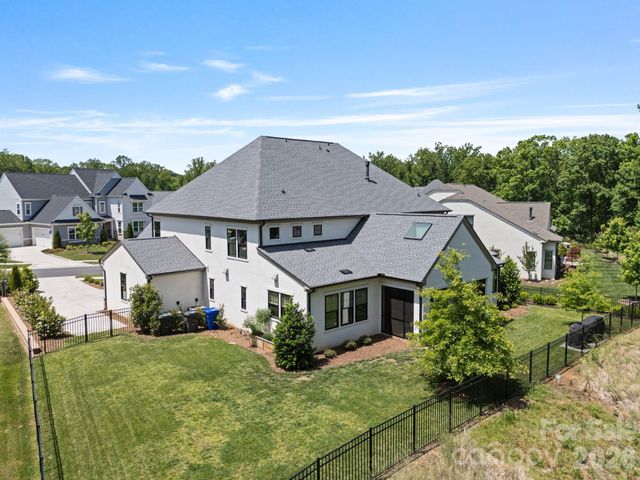 14109 Pinoli Pine Circle, Huntersville, NC 28078