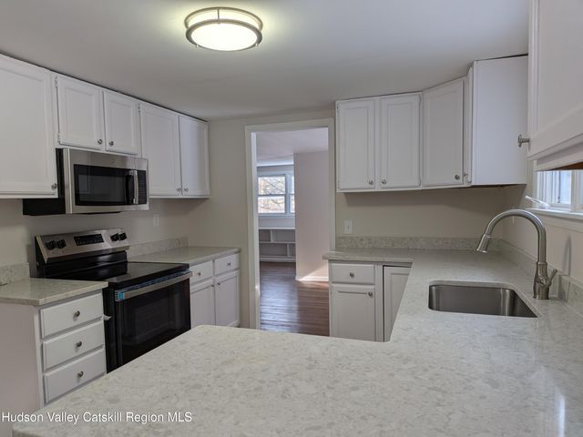 9659 Ny-22, Hillsdale, NY 12529