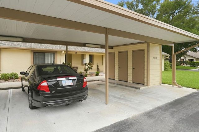 2538 OAKLEAF LANE 33B, Clearwater, FL 33763