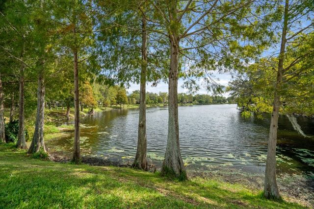 2538 OAKLEAF LANE 33B, Clearwater, FL 33763
