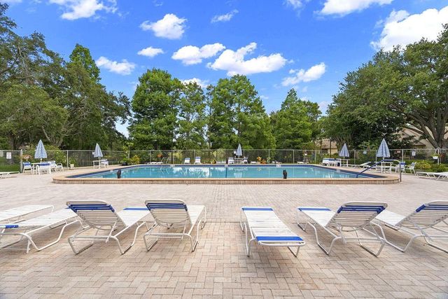2538 OAKLEAF LANE 33B, Clearwater, FL 33763