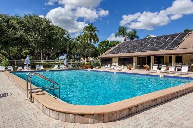 2538 OAKLEAF LANE 33B, Clearwater, FL 33763