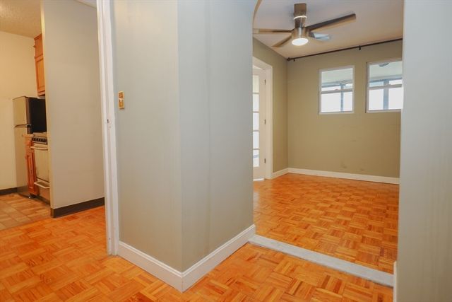 566 Commonwealth Ave 304, Boston, MA 02215