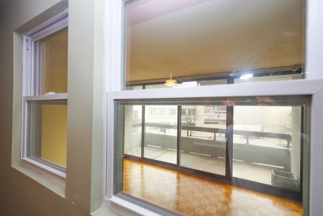 566 Commonwealth Ave 304, Boston, MA 02215