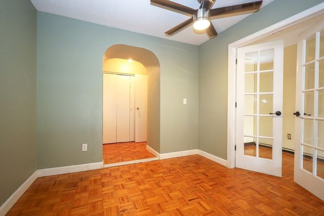 566 Commonwealth Ave 304, Boston, MA 02215