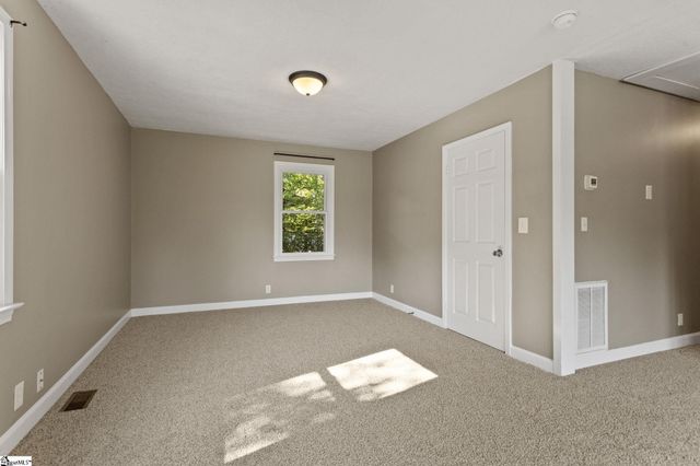 600 Sunnyside Drive, Greer, SC 29651