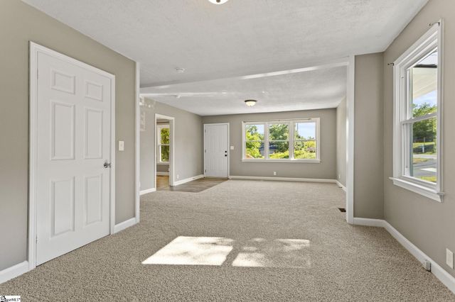 600 Sunnyside Drive, Greer, SC 29651
