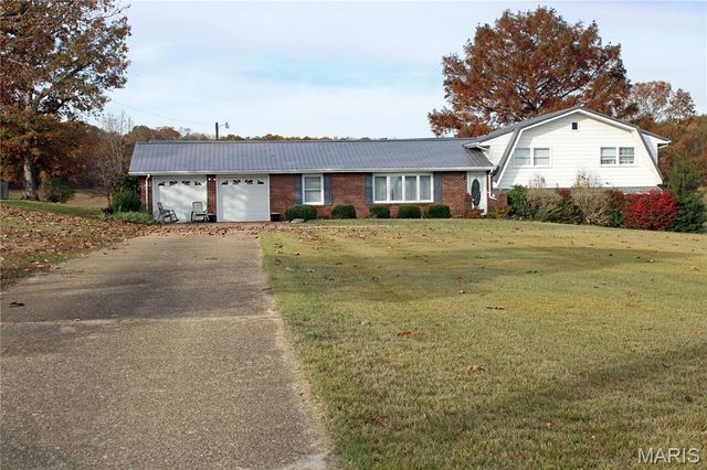 3905 State Hwy 21 S, Doniphan, MO 63935