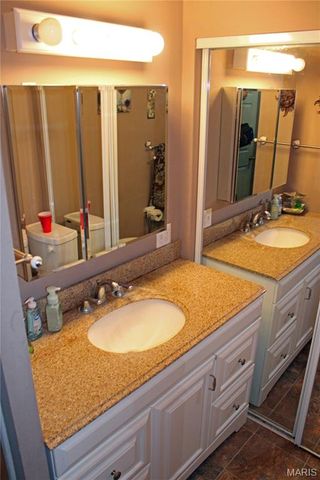 3905 State Hwy 21 S, Doniphan, MO 63935