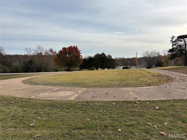 3905 State Hwy 21 S, Doniphan, MO 63935