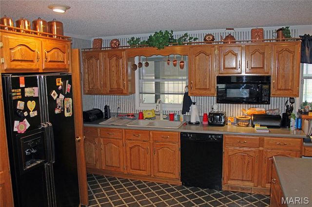 3905 State Hwy 21 S, Doniphan, MO 63935