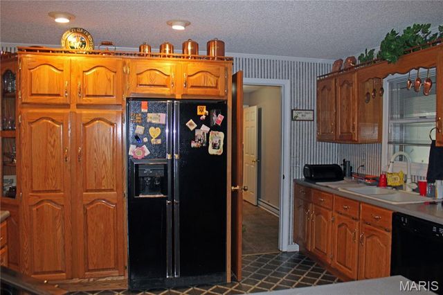 3905 State Hwy 21 S, Doniphan, MO 63935