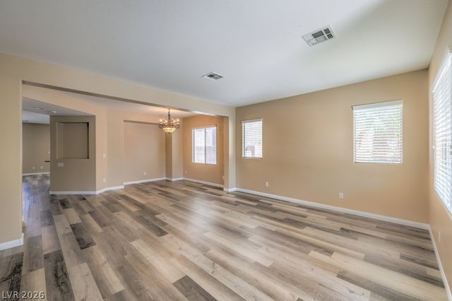 8229 Sawmill Falls Street, North Las Vegas, NV 89085