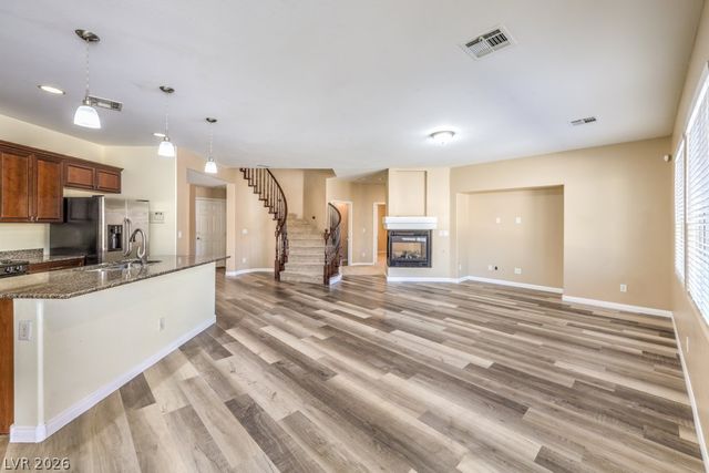 8229 Sawmill Falls Street, North Las Vegas, NV 89085