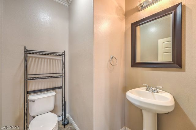 8229 Sawmill Falls Street, North Las Vegas, NV 89085