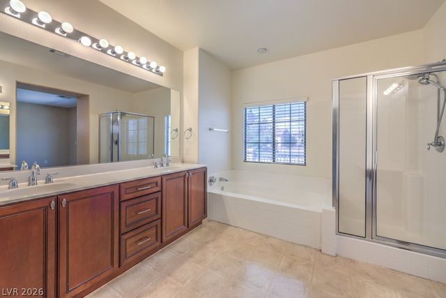 8229 Sawmill Falls Street, North Las Vegas, NV 89085