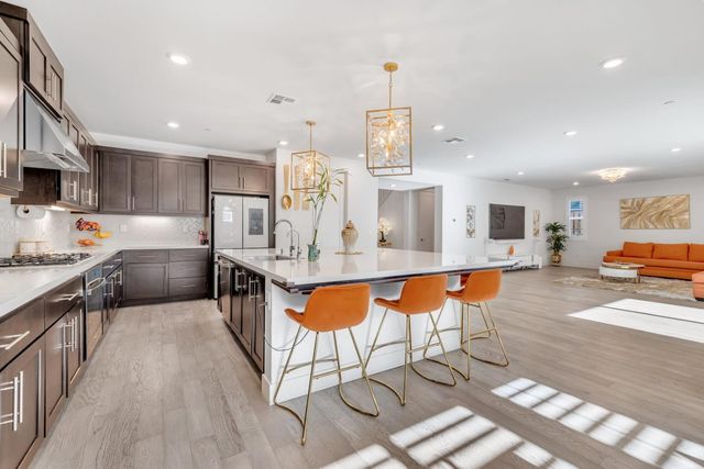 6383 Greymont Drive, Tracy, CA 95377