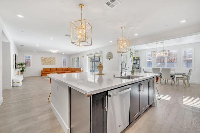 6383 Greymont Drive, Tracy, CA 95377