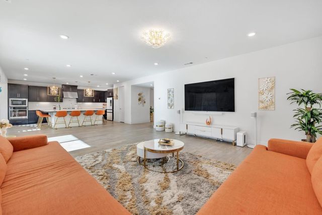 6383 Greymont Drive, Tracy, CA 95377