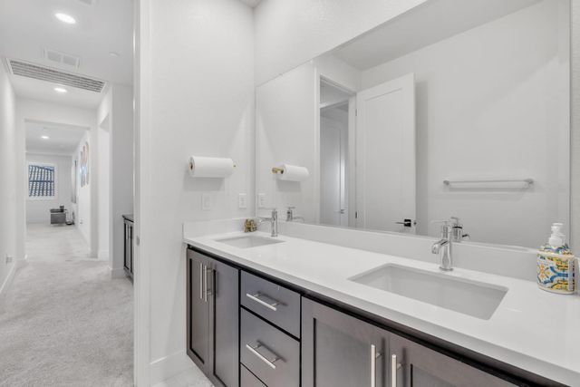 6383 Greymont Drive, Tracy, CA 95377