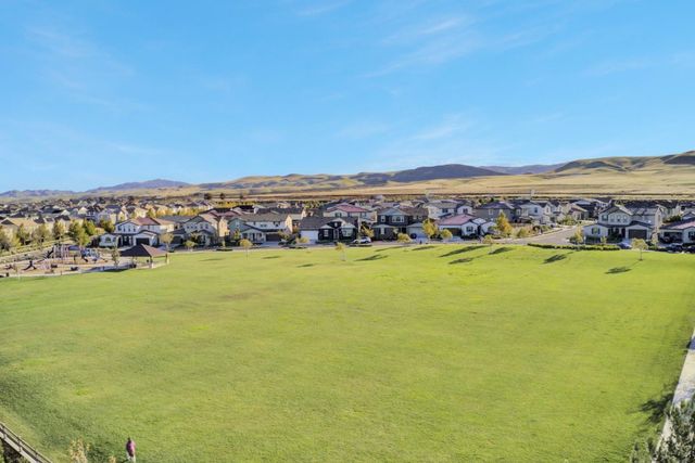 6383 Greymont Drive, Tracy, CA 95377