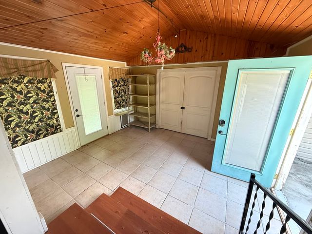104 Mcneil, Energy, IL 62933