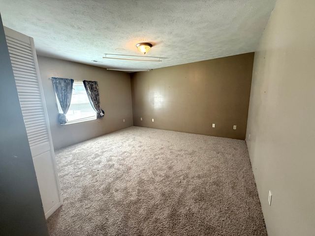 104 Mcneil, Energy, IL 62933