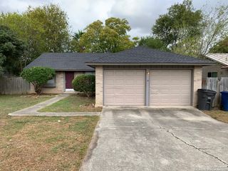 5931 kissing oak, San Antonio, TX 78247