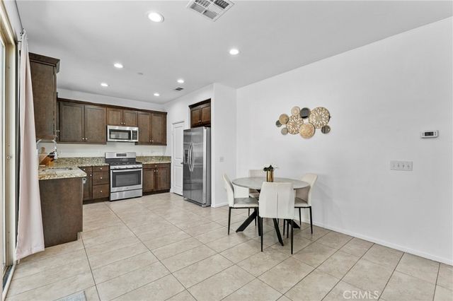 24174 Carnation, Lake Elsinore, CA 92532