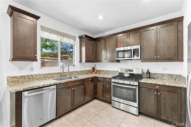 24174 Carnation, Lake Elsinore, CA 92532