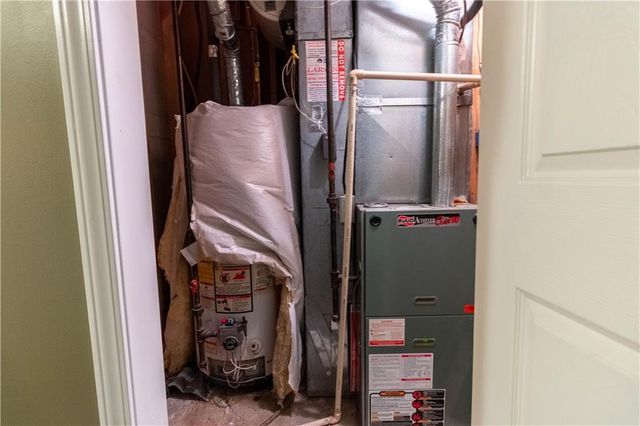 4309 S Stonecrest Circle, St Joseph, MO 64506