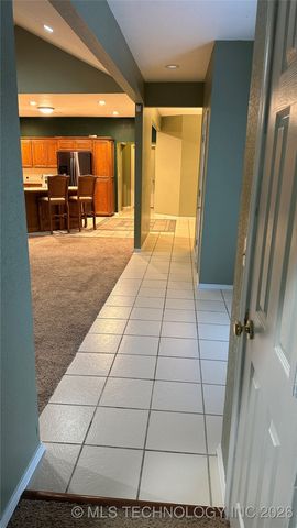 1507 Southern Hills Dr, Ardmore, OK 73401