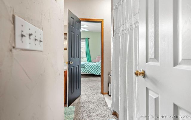 1507 Southern Hills Dr, Ardmore, OK 73401