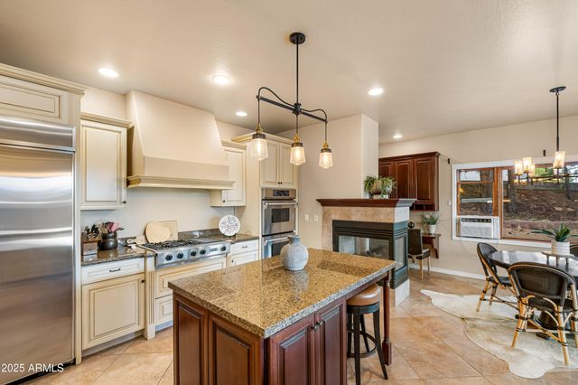 1018 N AMBERWOOD Street, Flagstaff, AZ 86004