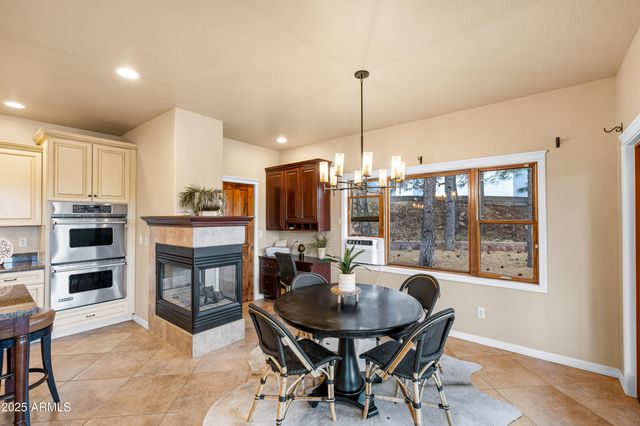 1018 N AMBERWOOD Street, Flagstaff, AZ 86004