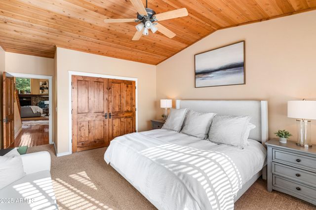 1018 N AMBERWOOD Street, Flagstaff, AZ 86004